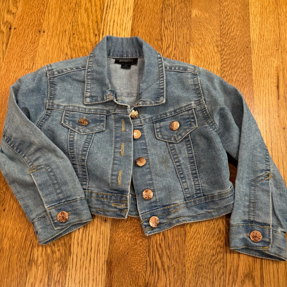 4/$20 Toddler 2T cropped Denim Jacket with Copper Buttons